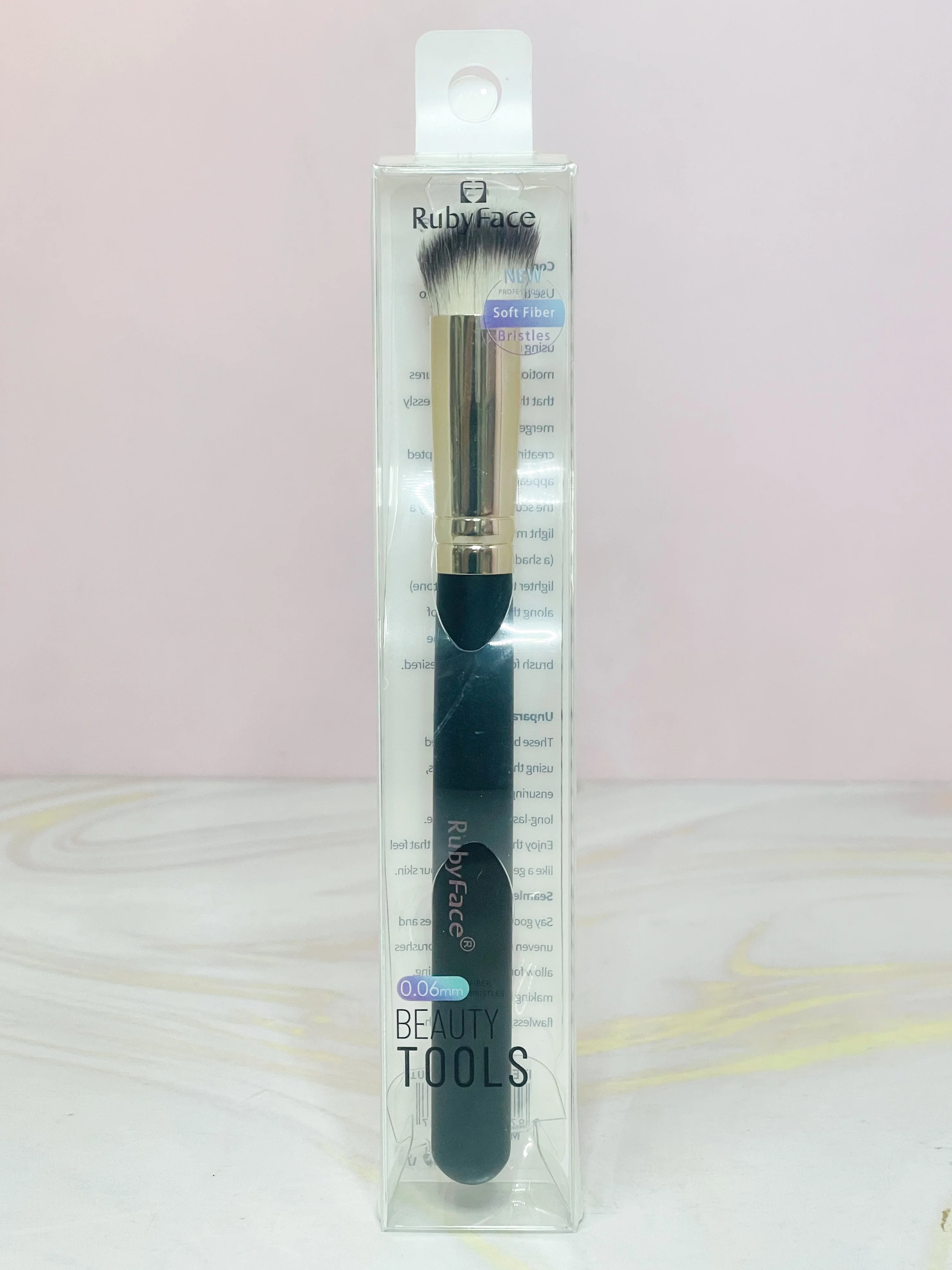 Brocha de corrector OH25-27 Ruby Face