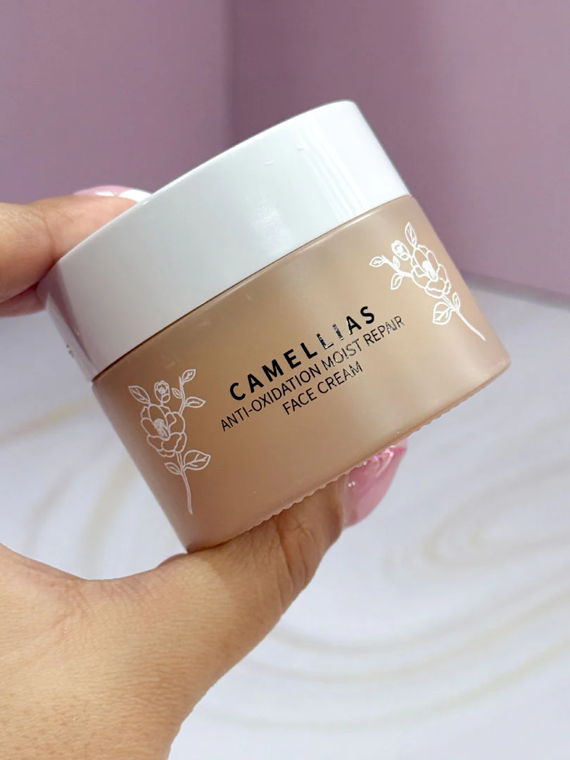 Crema facial de camellias Bioaqua - Image 2