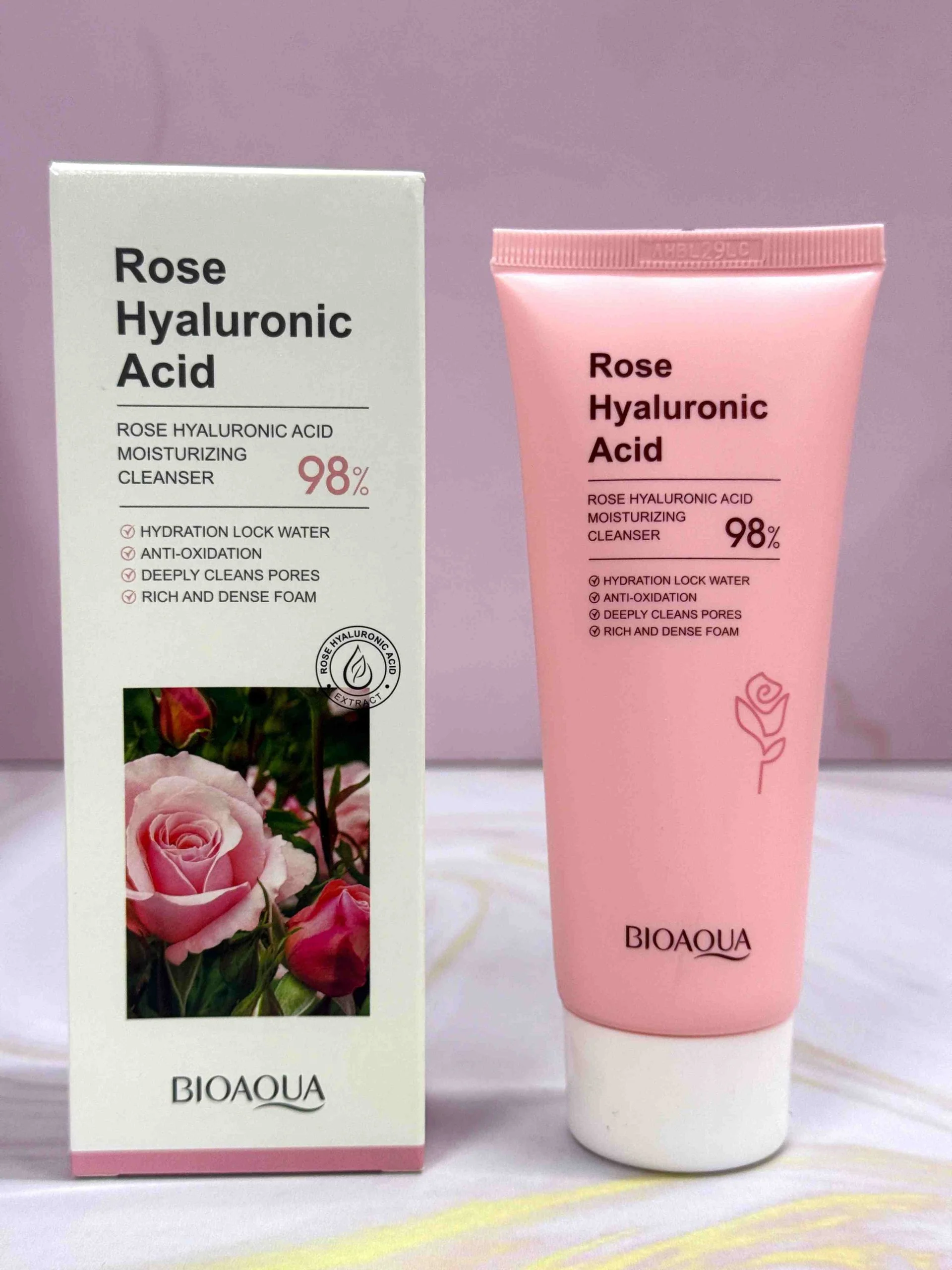 Jabón de rosas y ácido hialurónico Bioaqua