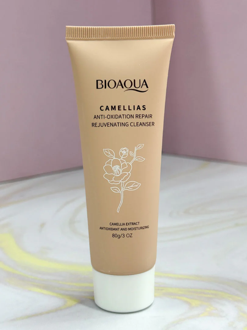 Jabón facial de camellias Bioaqua - Image 2