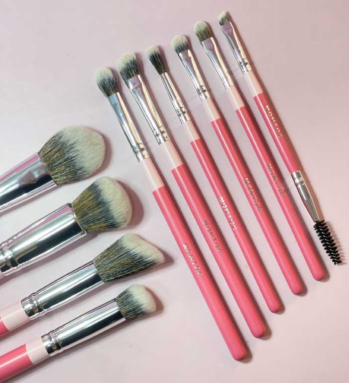 Kit de brochas Fluffy Montoc - Image 3