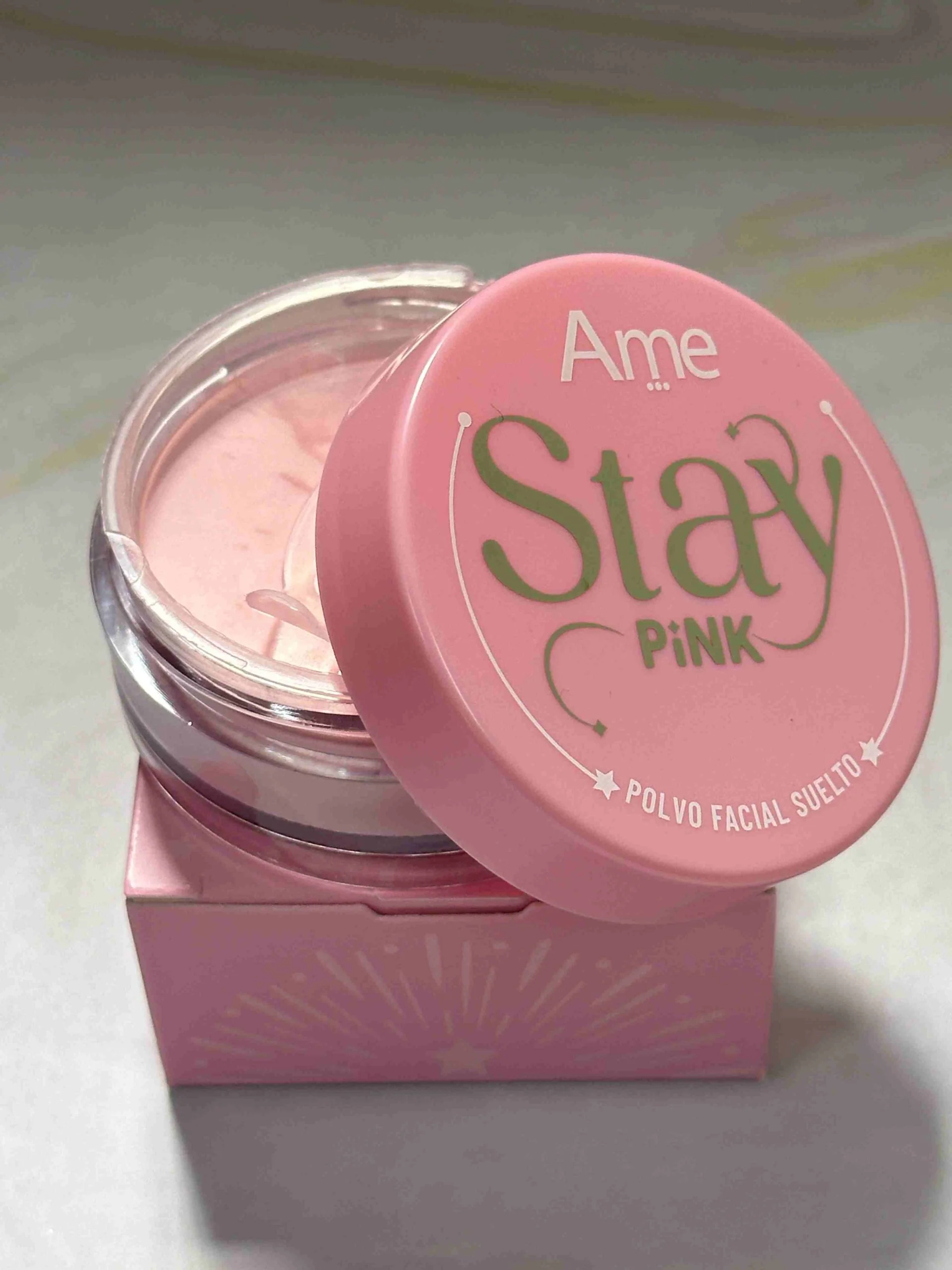 Polvo suelto rosado Stay Pink Ame