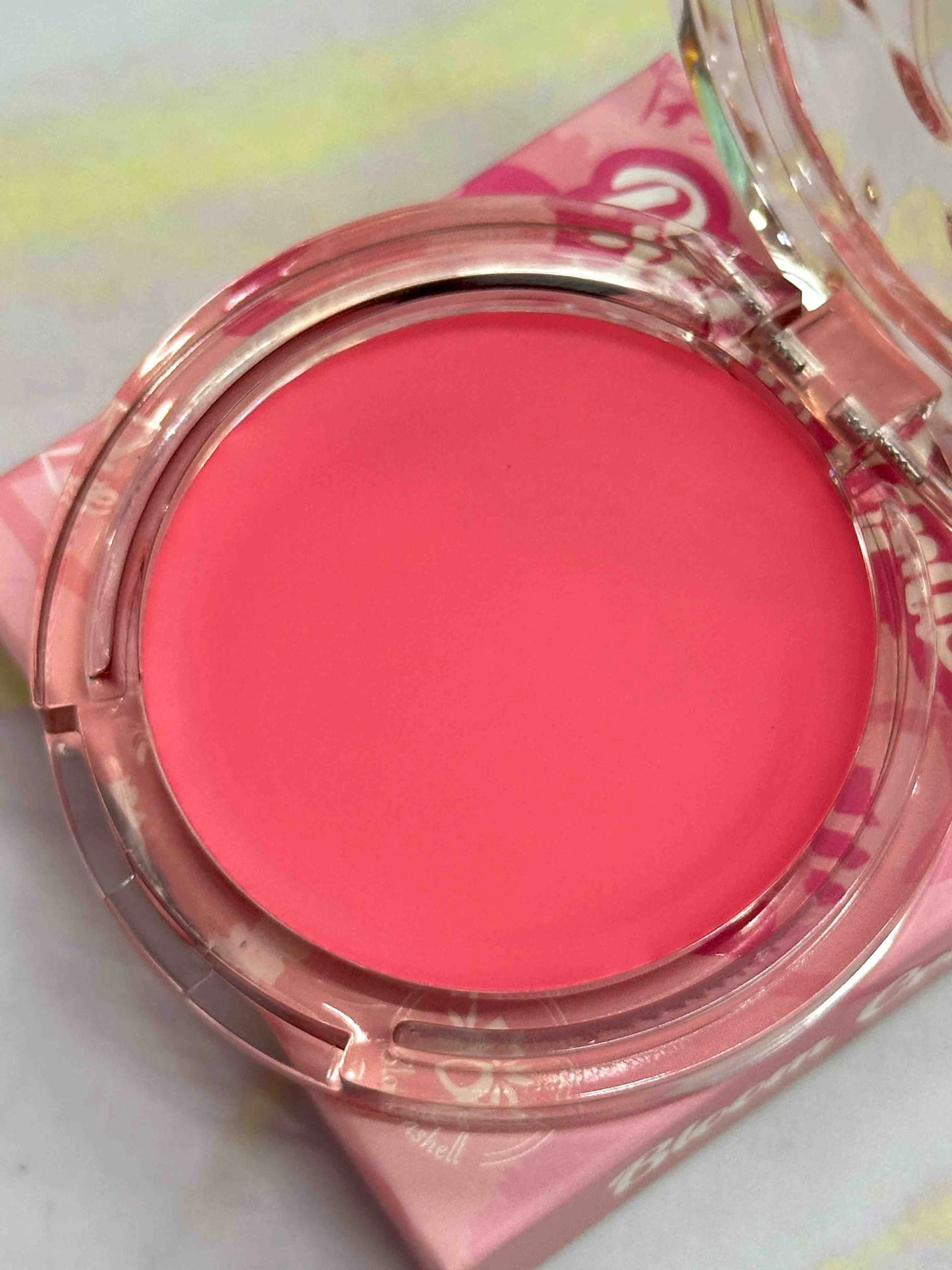 Rubor en crema Bloom Crush Bloomshell - Image 4